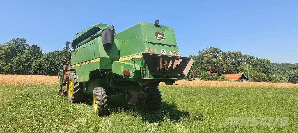 John Deere 2054 Kombajni