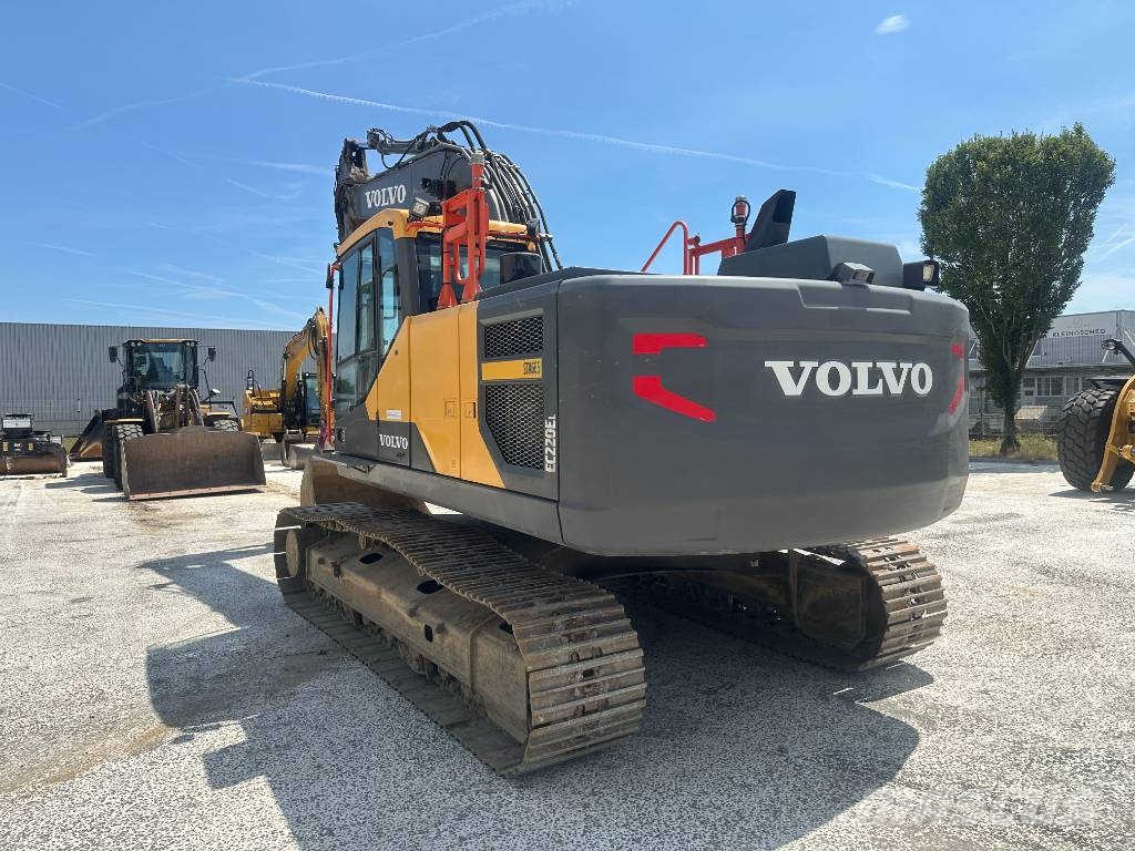 Volvo EC 220 Raupenbagger