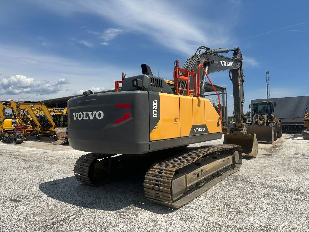 Volvo EC 220 Raupenbagger