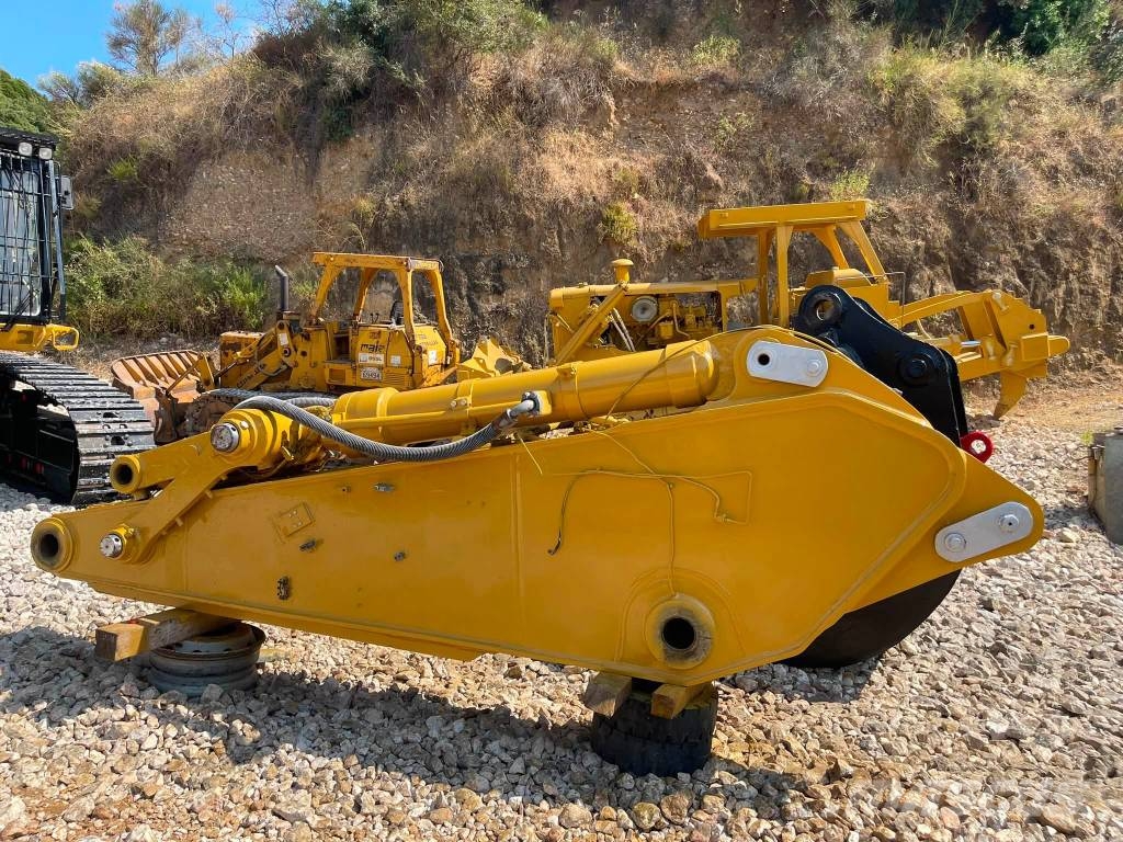 CAT 375 L Bageri guseničari