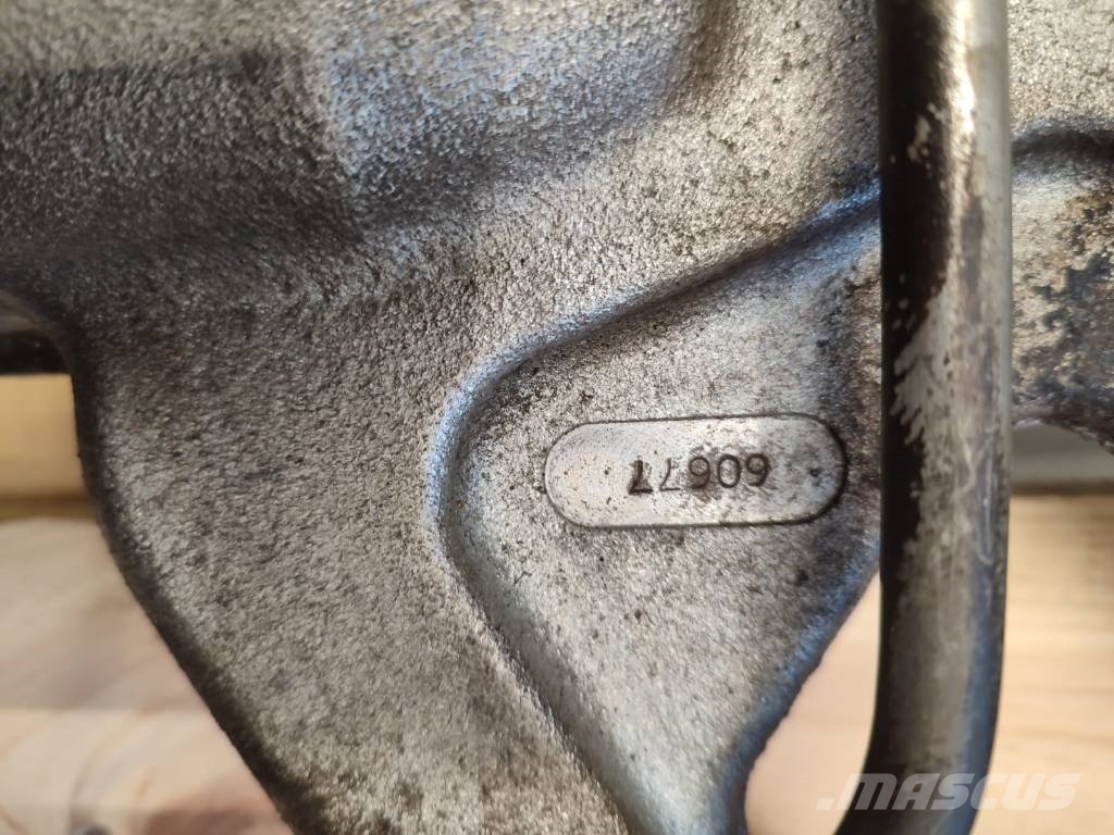 CLAAS Manifold hydraulic quick coupling 60677Claas Arion Hydraulics