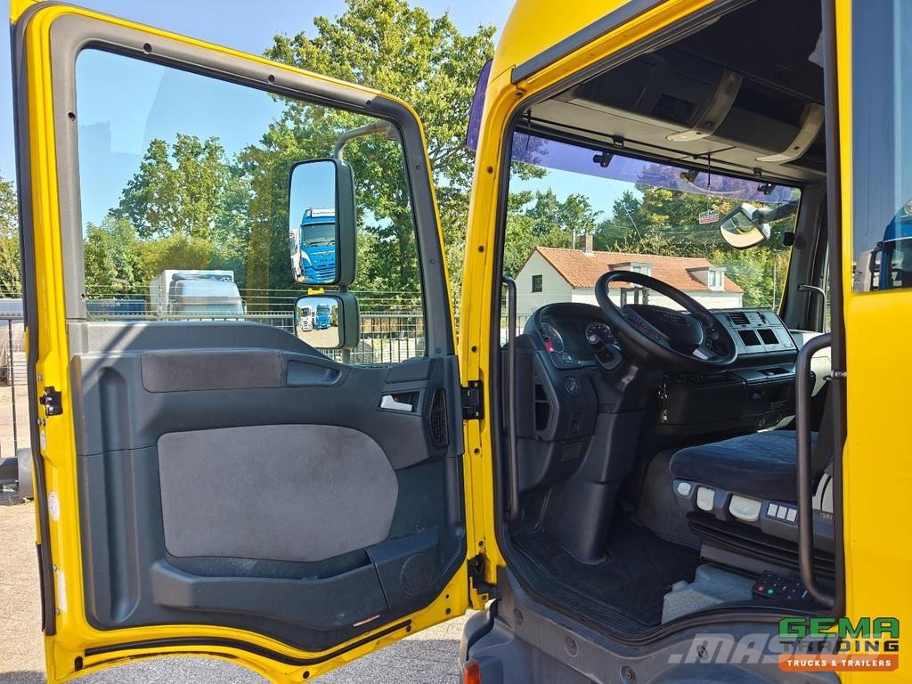 MAN TGL 12.240 4X2 BL Double Cab (6-person) Euro4 - Fa Vehículos de reciclaje