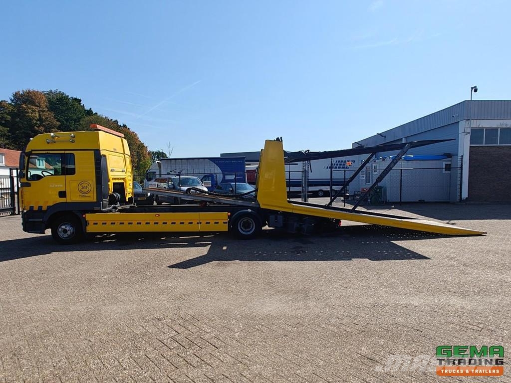 MAN TGL 12.240 4X2 BL Double Cab (6-person) Euro4 - Fa Vehículos de reciclaje