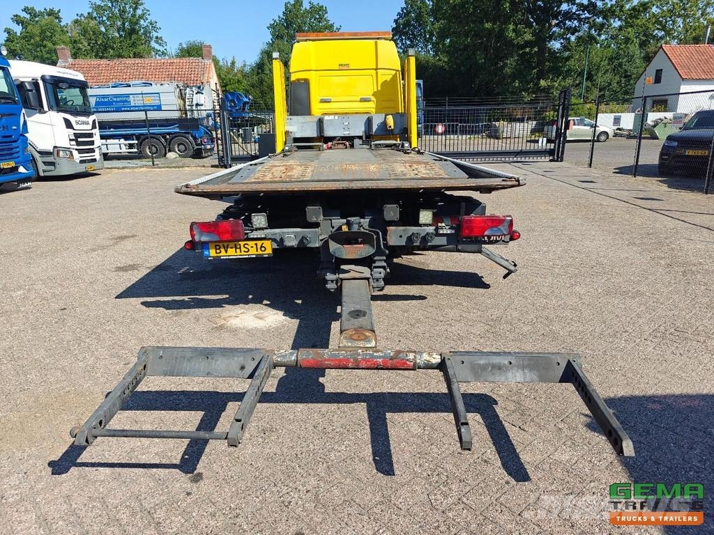 MAN TGL 12.240 4X2 BL Double Cab (6-person) Euro4 - Fa Vehículos de reciclaje