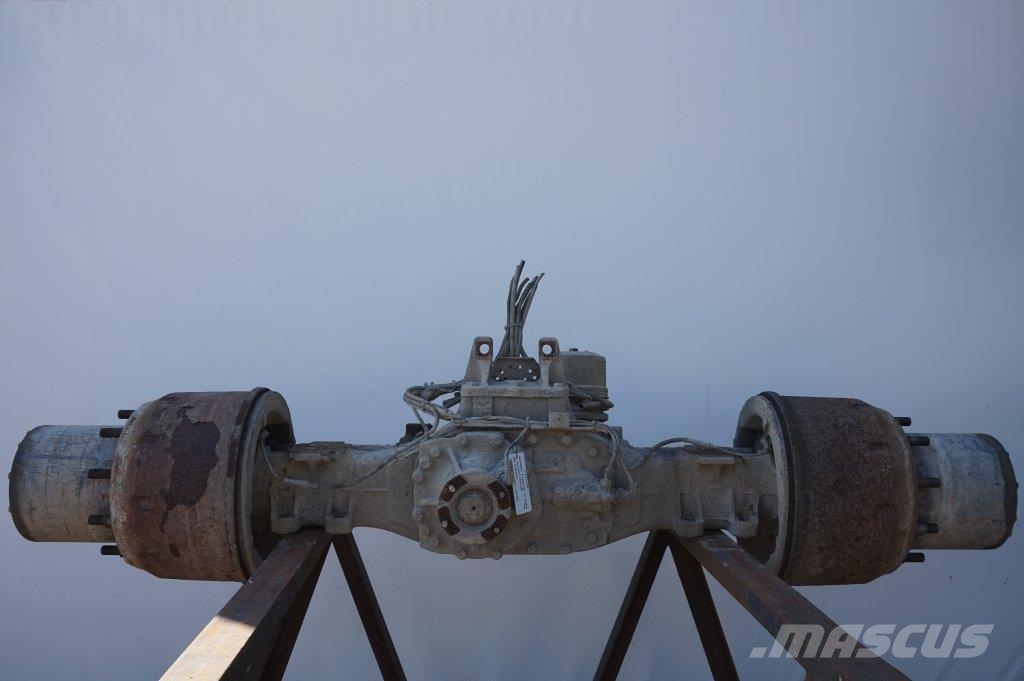 Mercedes-Benz HL7/056DGS-13 26/24X4.00 Nápravy