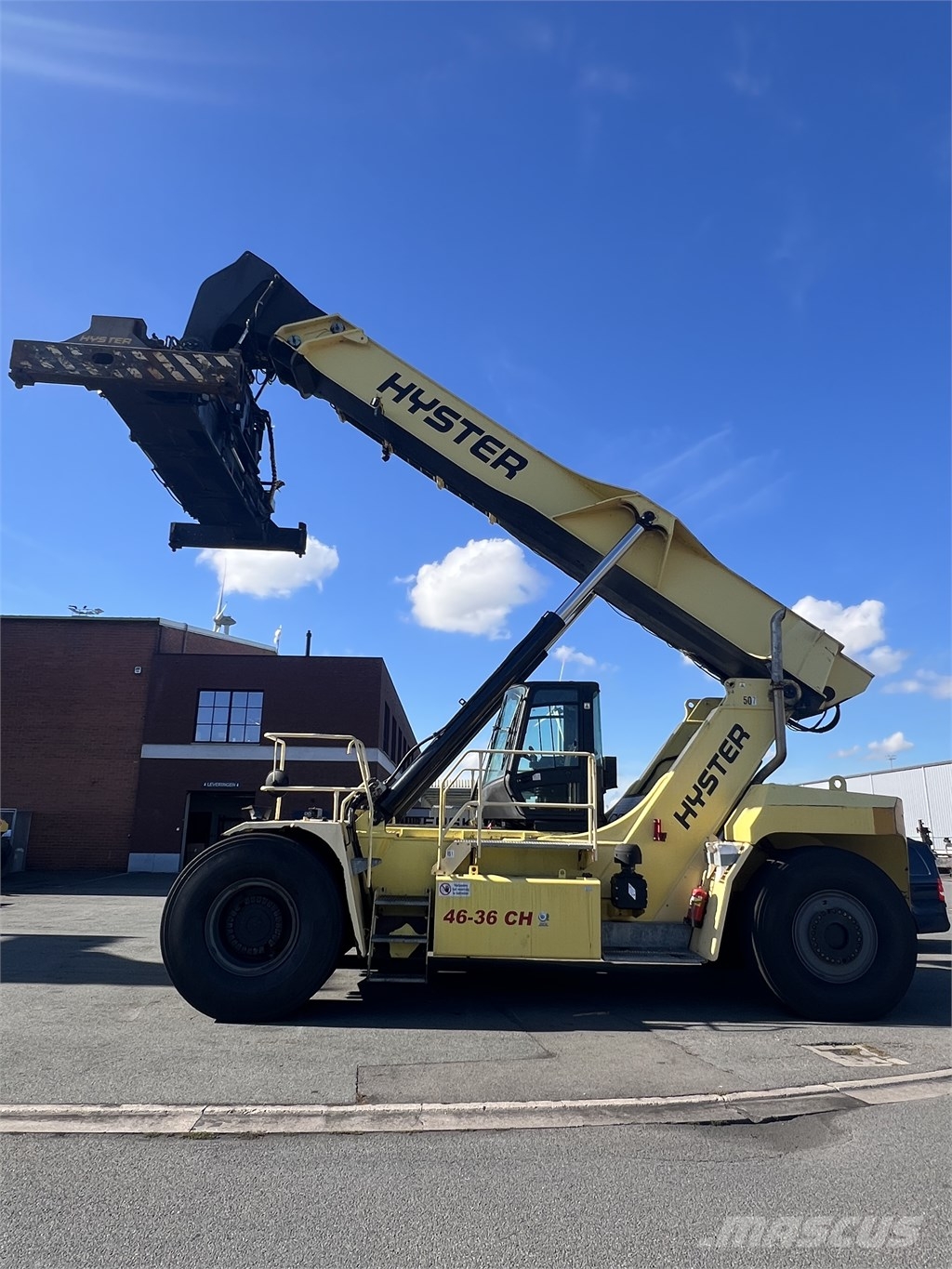 Hyster RS46-36CH Reachstackers