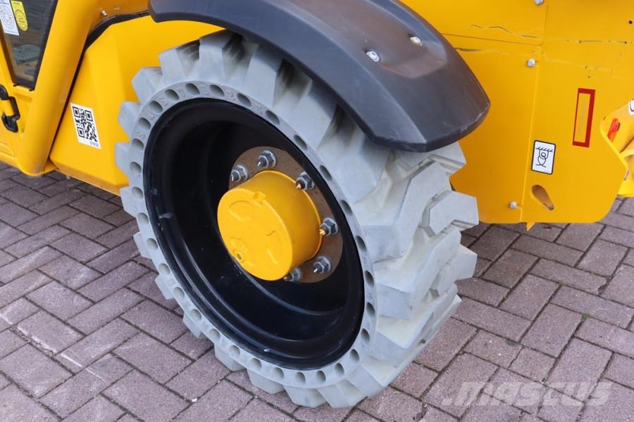JCB 525-60E Fully Electric, 2500kg Capacity, 6m Liftin Teleskooplaadurid