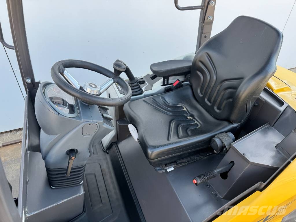 Mecalac MCL 6 - NEW / UNUSED / Bucket + Forks Utovarivači na točkove