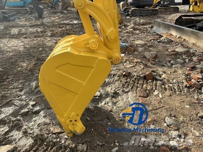 Komatsu 35 Mini excavators < 7t (Mini diggers)