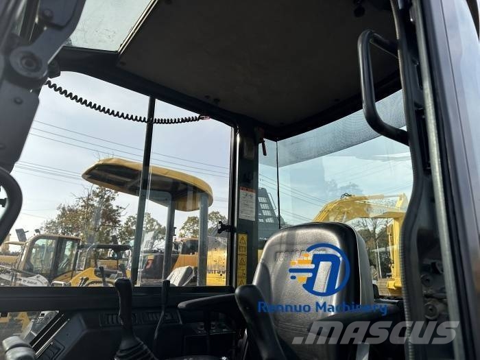Komatsu 35 Mini excavators < 7t (Mini diggers)