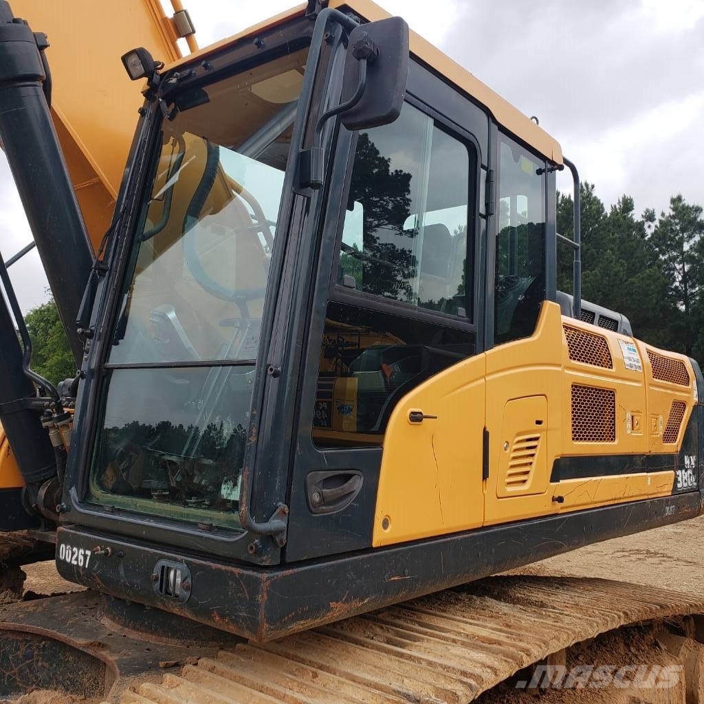 Hyundai HX 380 L حفارات زحافة