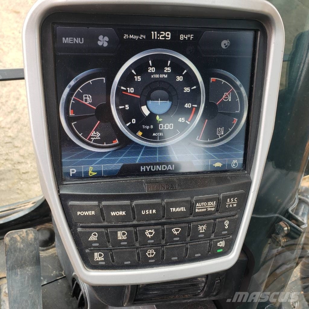 Hyundai HX 380 L حفارات زحافة