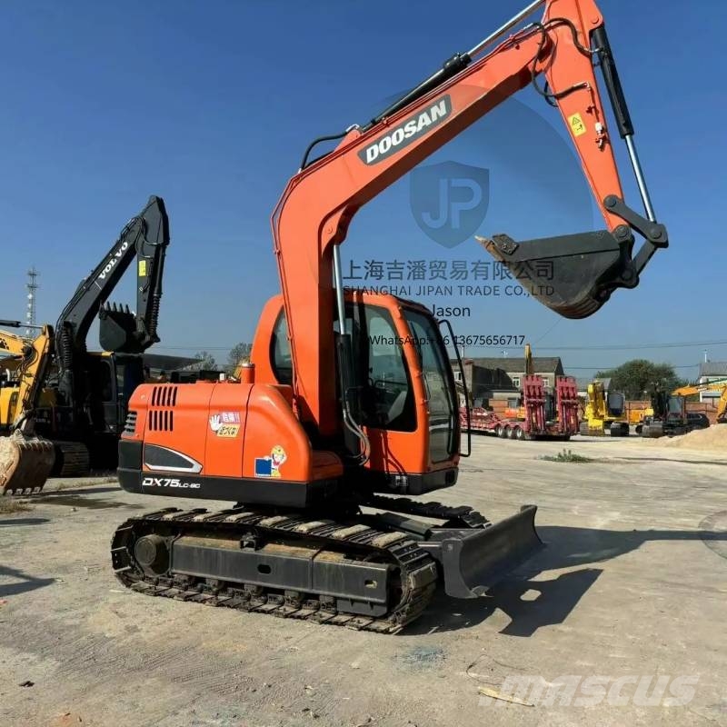 Doosan DX 75 Gravemaskiner på larvebånd