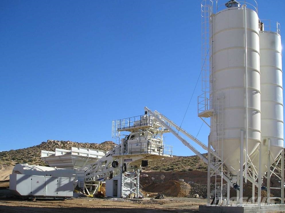 Frumecar ECA - ultra mobiele betoncentrale 30 - 120 m³/uur Concrete Batching Plants