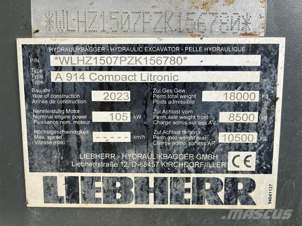 Liebherr A 914 Compact Litronic Pelle sur pneus