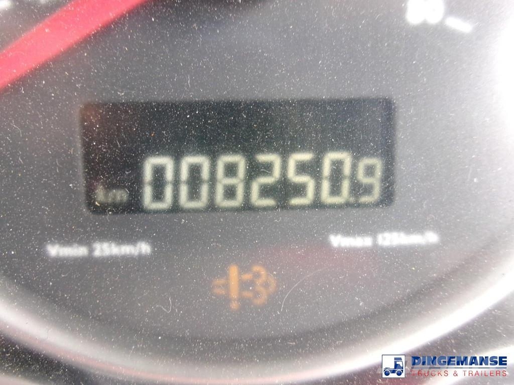 MAN HX 18.330 4X4 RHD fuel tank 5.5 m3 Camiones cisterna