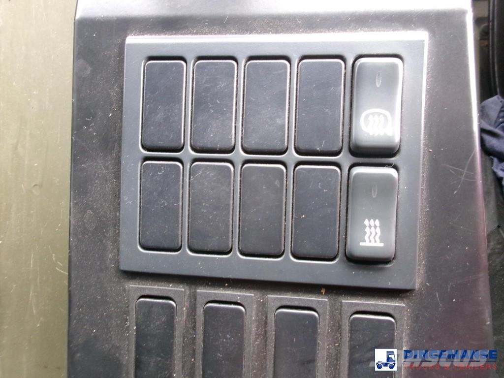 MAN HX 18.330 4X4 RHD fuel tank 5.5 m3 Camiones cisterna