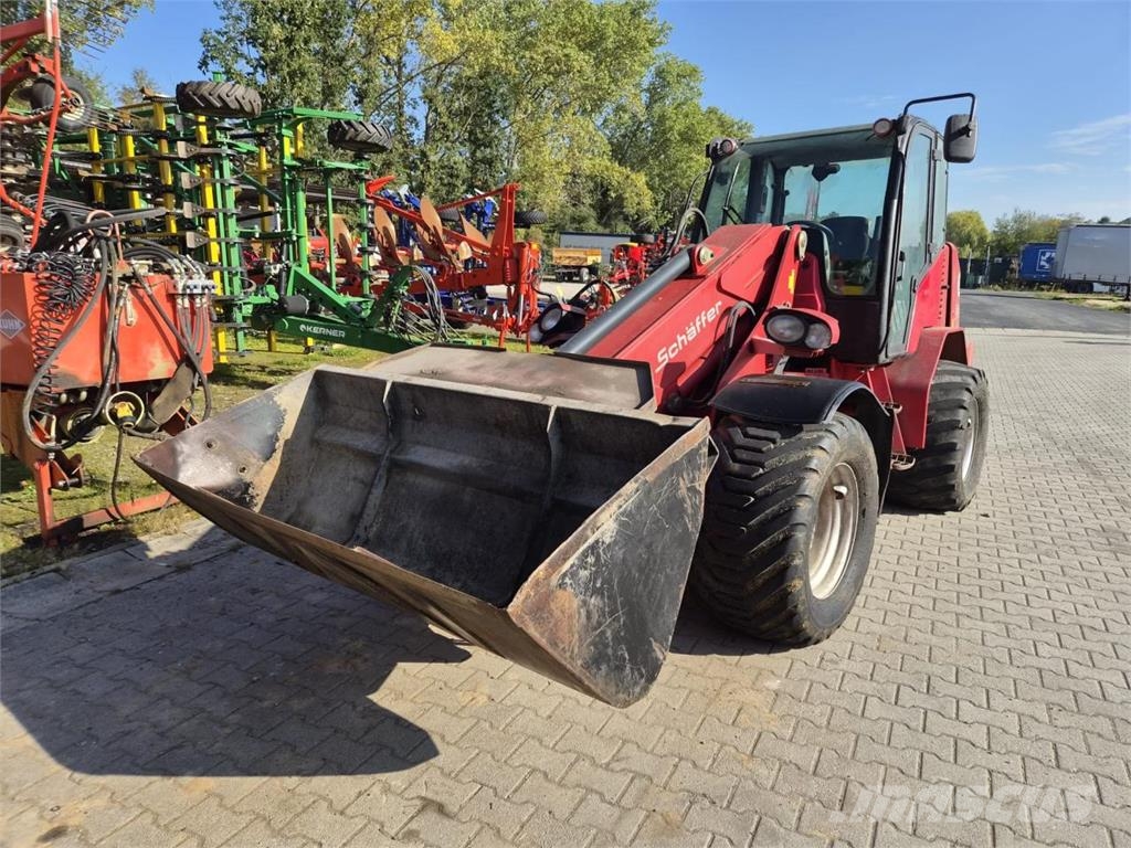 Schäffer 9610 T Hoflader