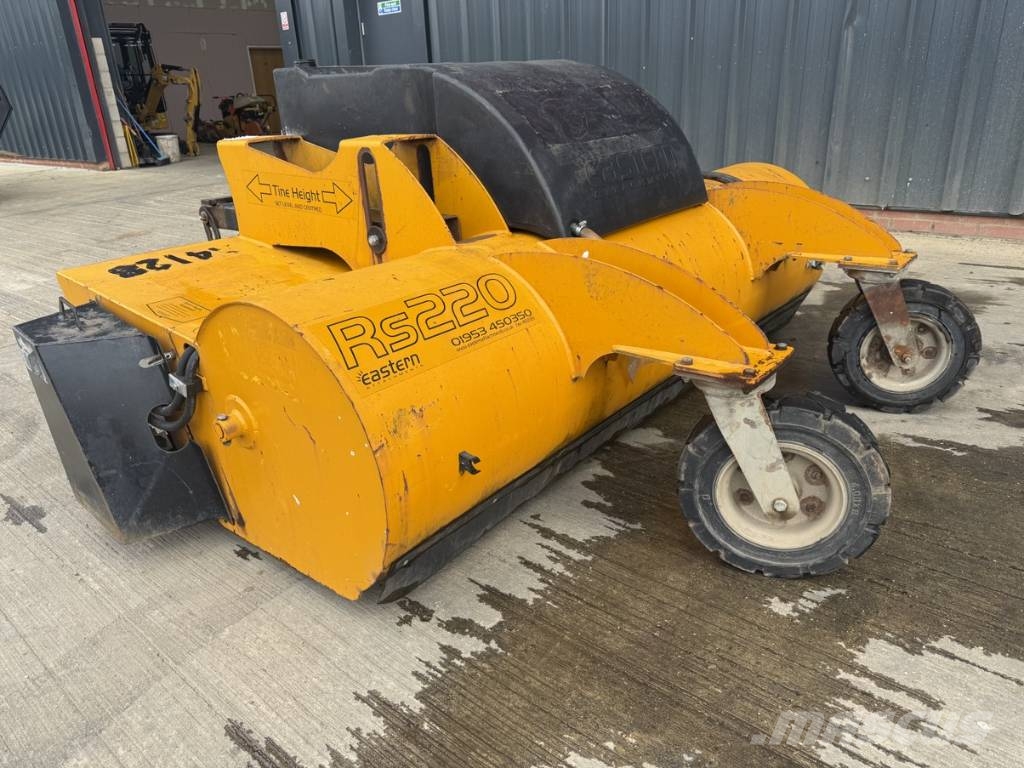Eastern Attachments RS220 Sweeper Collector Andere Zubehörteile
