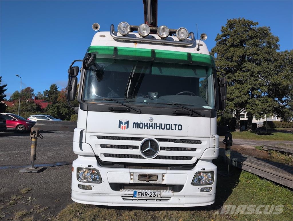 Mercedes-Benz Actros 2544 Nosturiautot