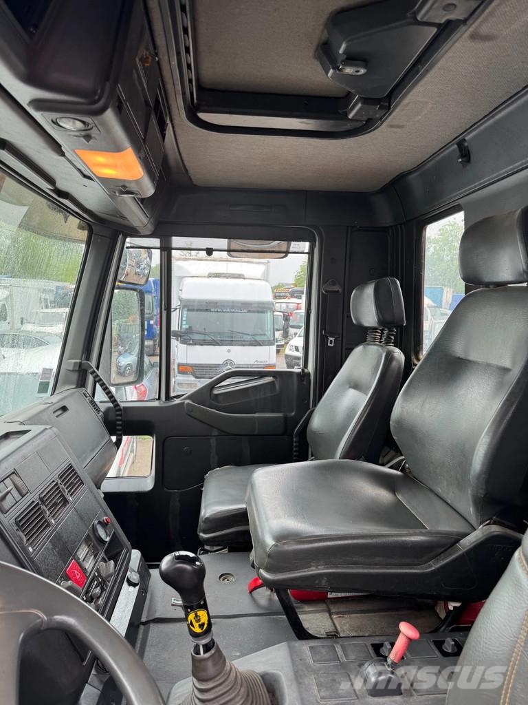 Iveco Eurotech **190E27-TIPPER + FASSI F110A.21** Savivarčių priekabų vilkikai