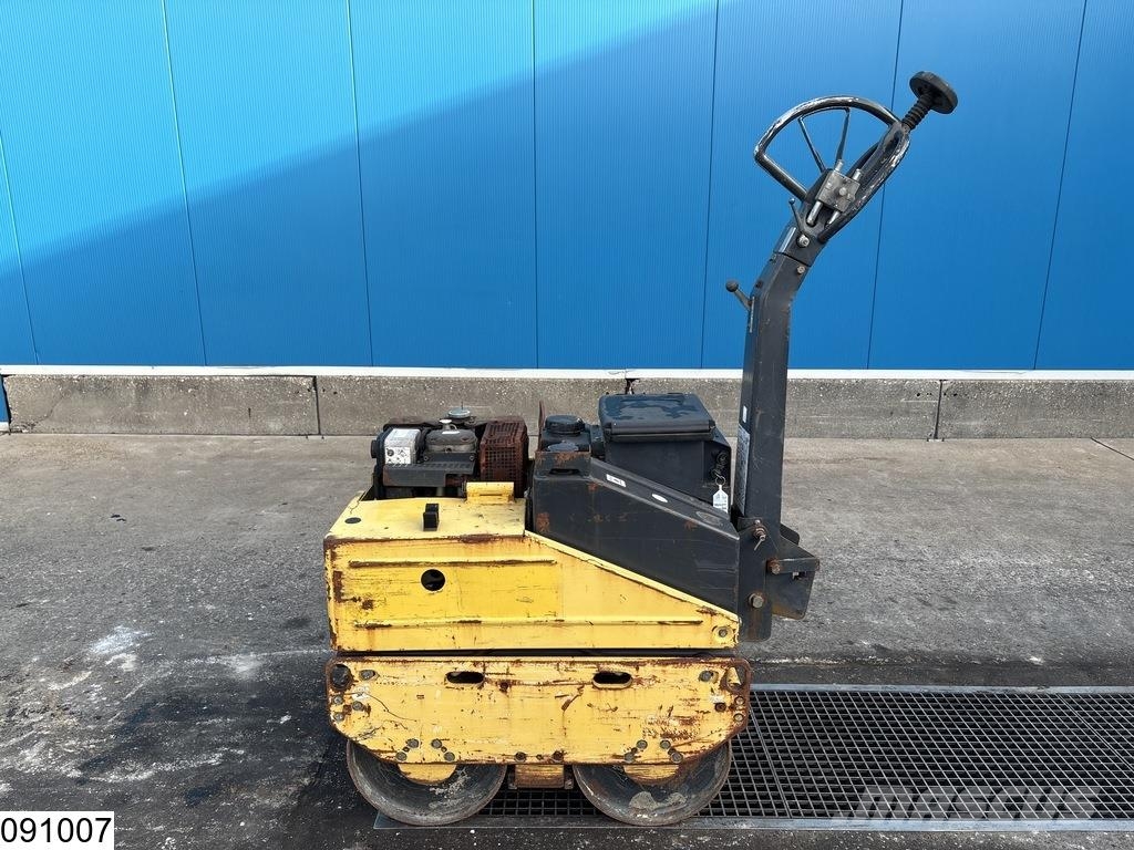Bomag BW 65 h-de 6.2 kW Altri rulli