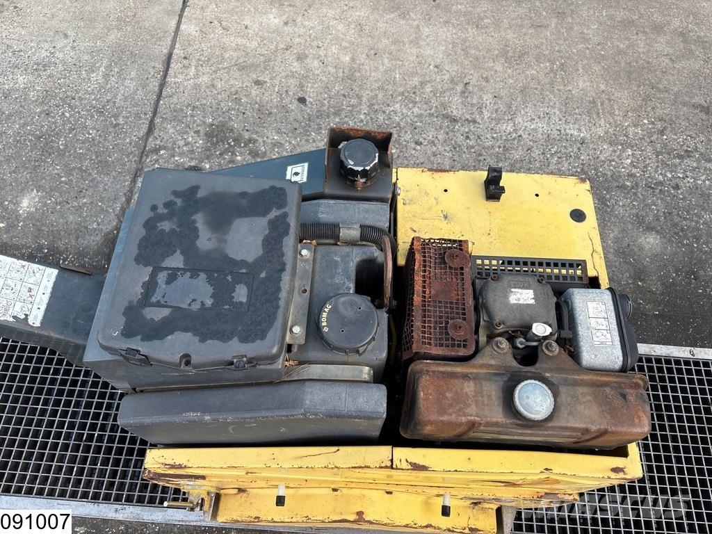 Bomag BW 65 h-de 6.2 kW Altri rulli