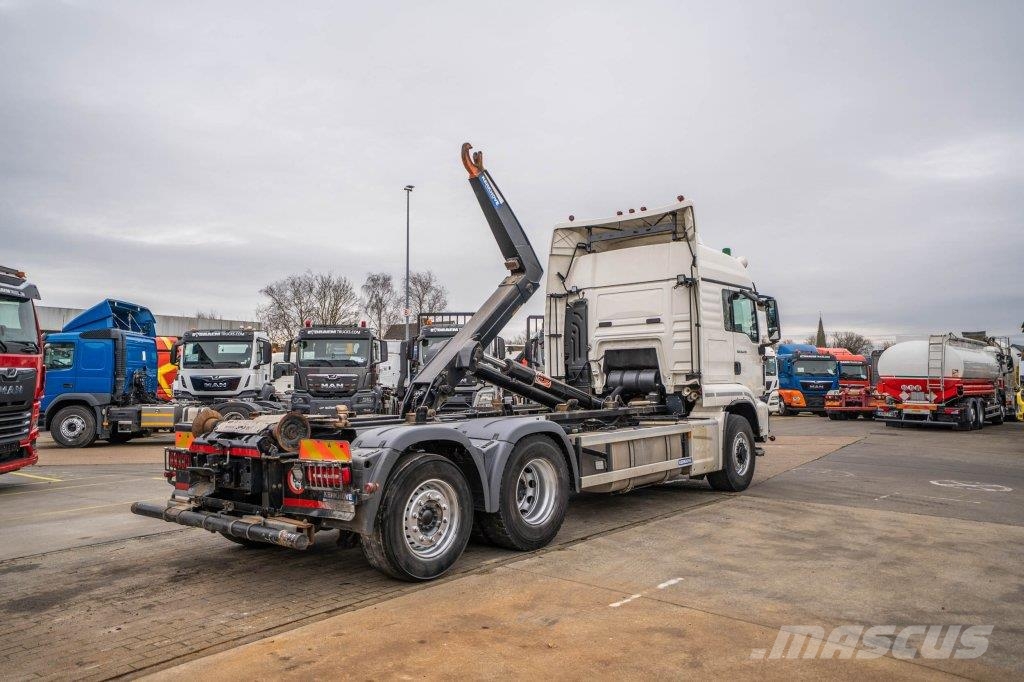 MAN TGS 26.470 BL -6x2-4 Camiones polibrazo