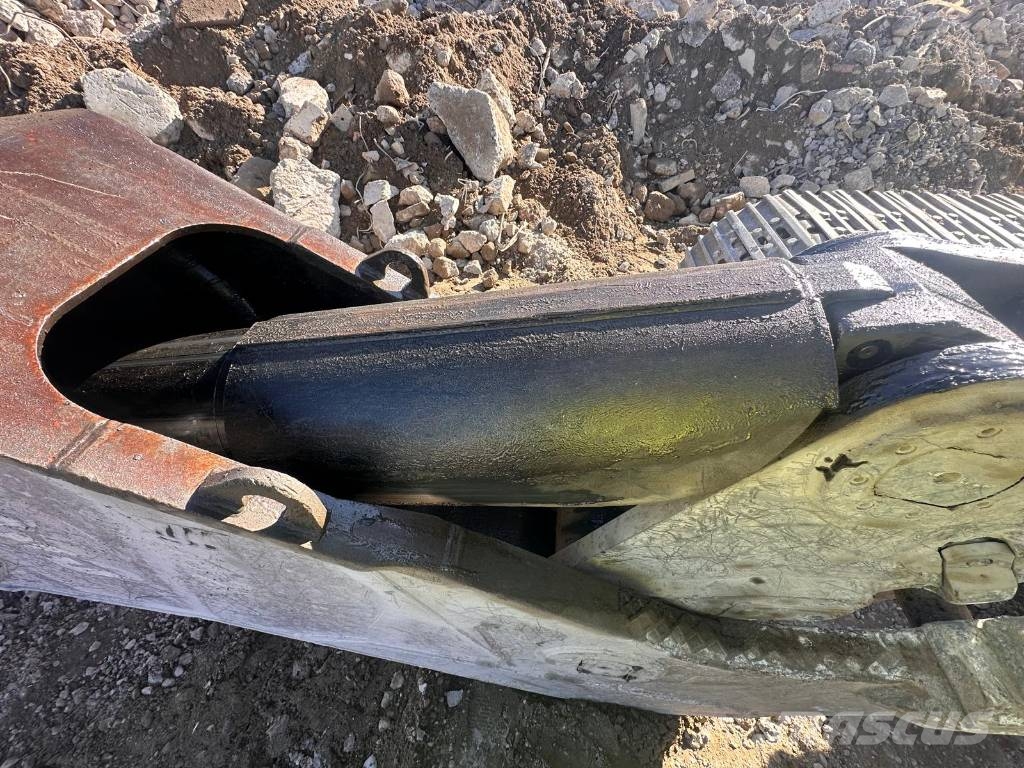CAT P232PS Građevinske drobilice