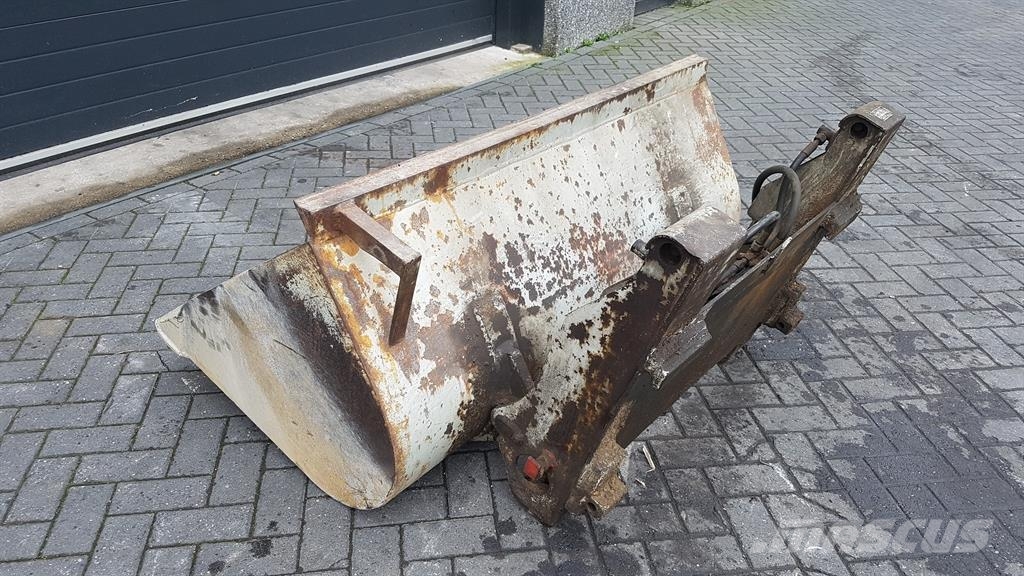 Kaup KG 2T184 - 637 - 1,50 mtr - Bucket/Schaufel Cucharones