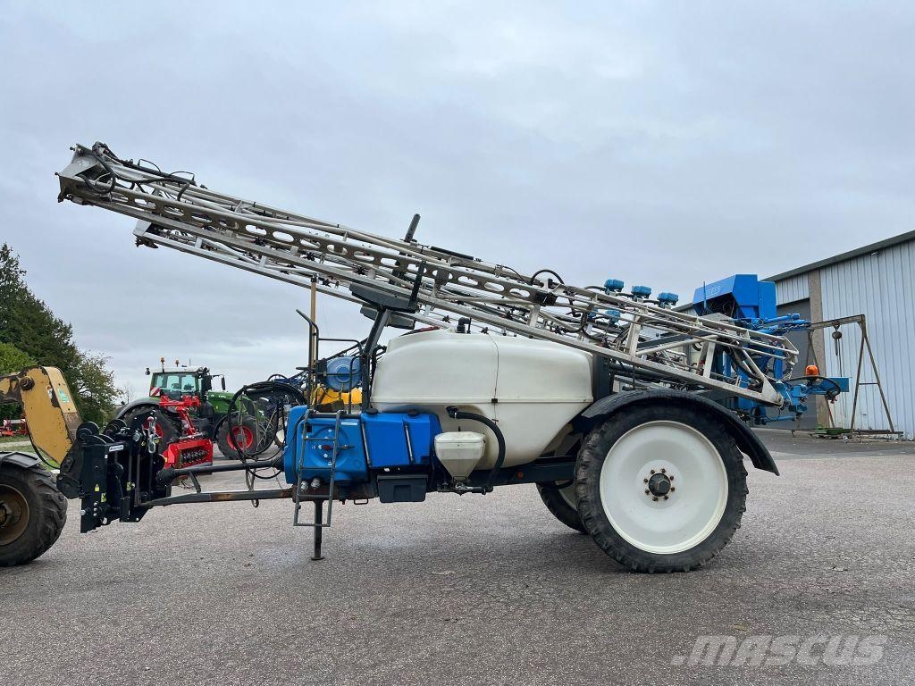 Evrard Meteor 2800 Trailed sprayers