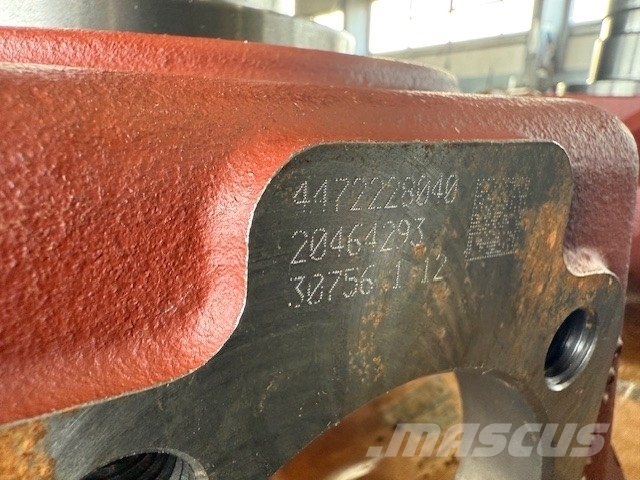 ZF MS-E 3060 RIGHT NEW Steering house 轴