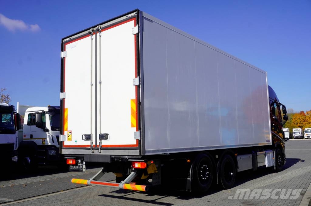 Volvo FH 500 6x2 / KRONE 18 EPAL / Thermoking T-1000R شاحنات بدرجة حرارة قابلة للضبط