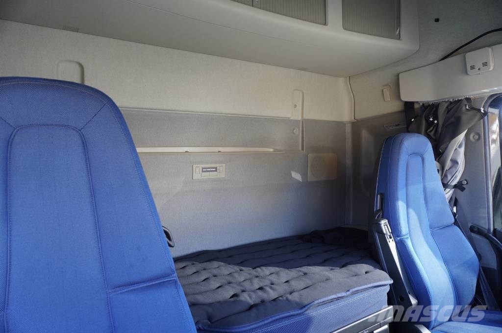 Volvo FH 500 6x2 / KRONE 18 EPAL / Thermoking T-1000R شاحنات بدرجة حرارة قابلة للضبط