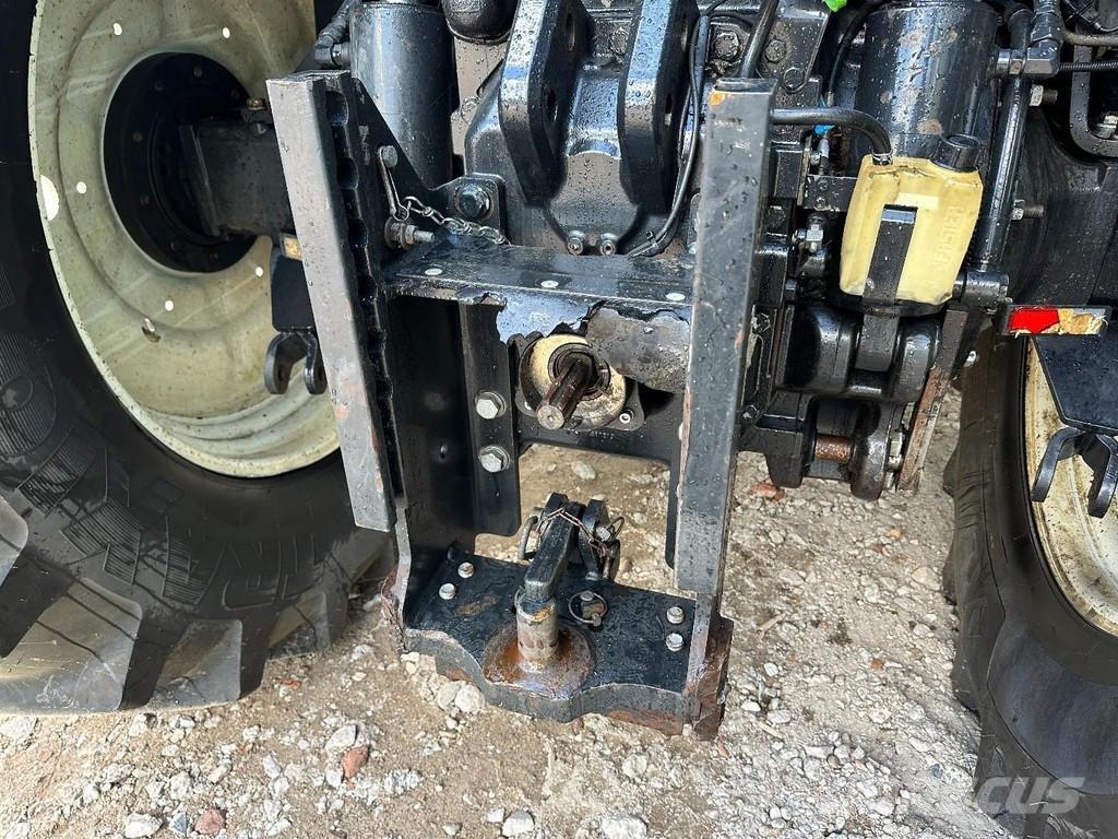 New Holland T7.235 Power Command Traktorid