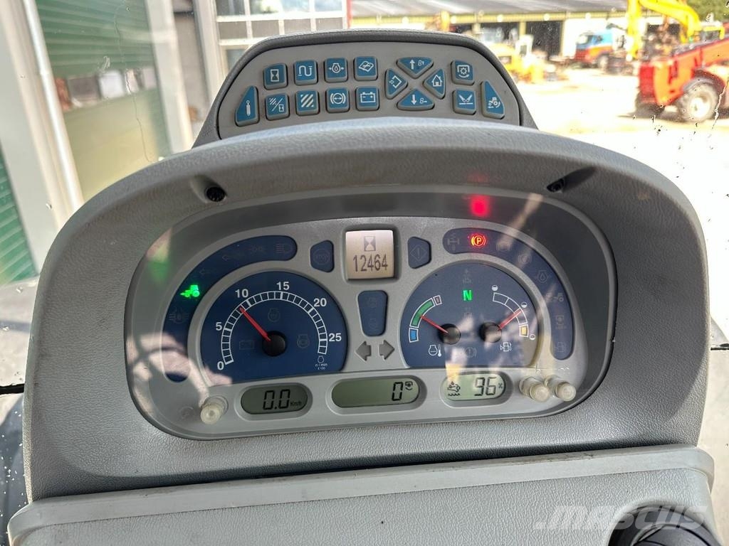 New Holland T7.235 Power Command Traktorid