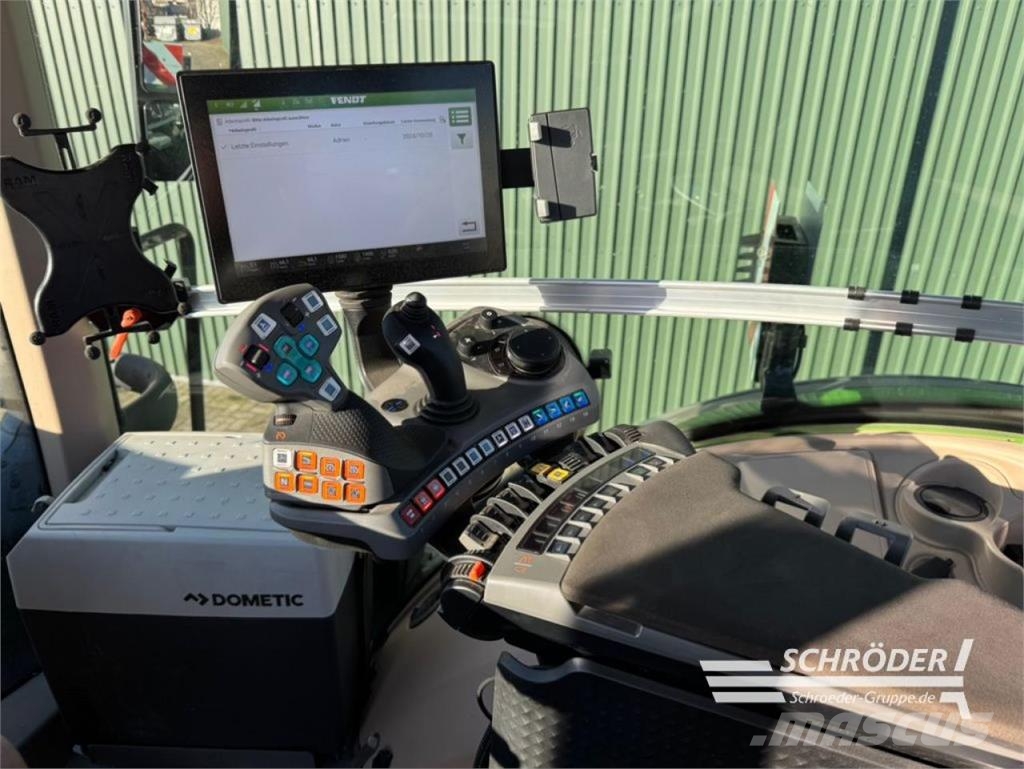 Fendt 942 VARIO GEN7 PROFI PLUS Traktory