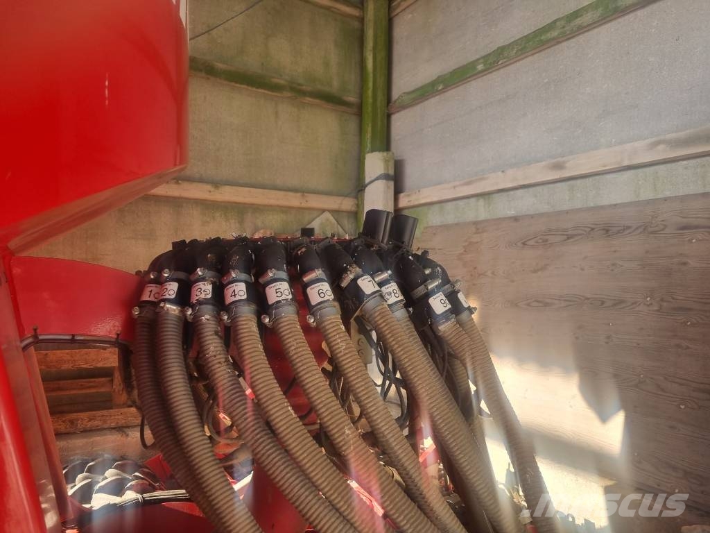 Horsch Pronto 4 DC مثاقيب