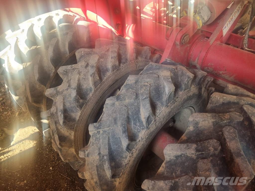 Horsch Pronto 4 DC مثاقيب
