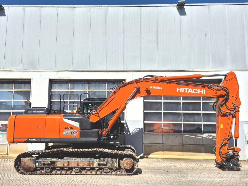 Hitachi ZX 250 LC N-7 Rupsgraafmachines