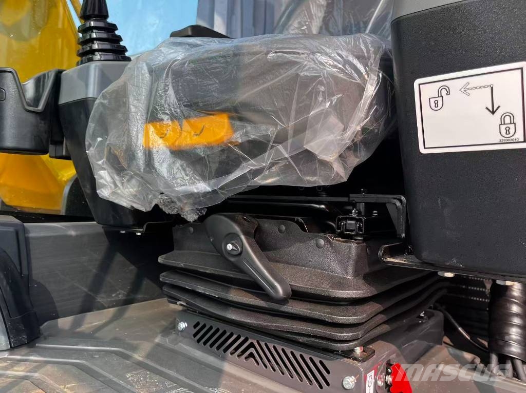 XCMG XE 135 GA Midi bagri 7t – 12t