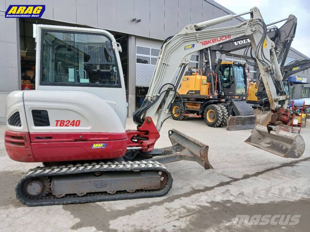 Takeuchi TB 240 Miniescavadeiras < 7t (Mini escavadeiras)