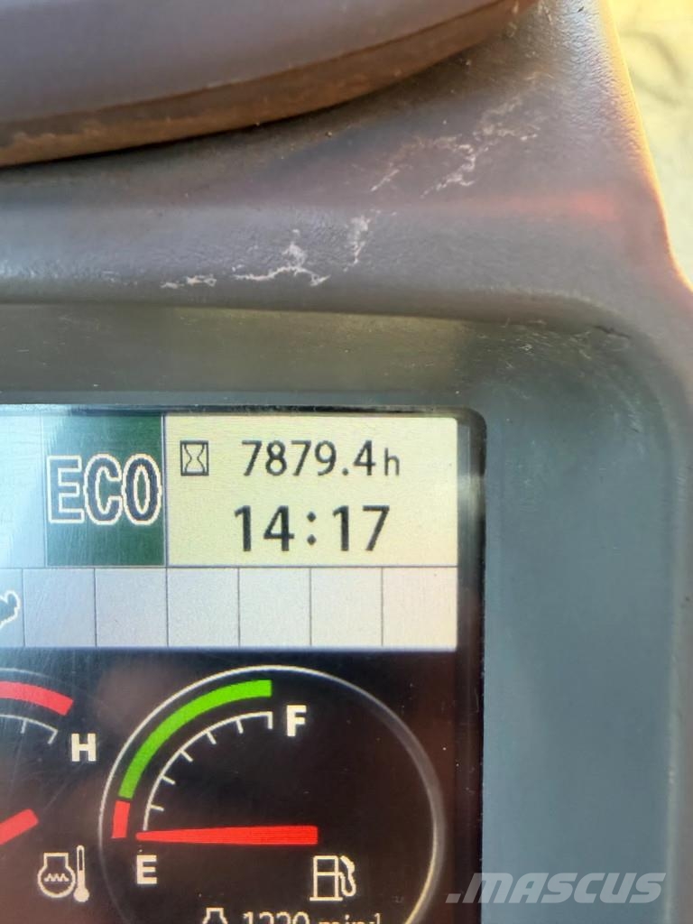 Hitachi ZX180LCN-5B Bagri goseničarji