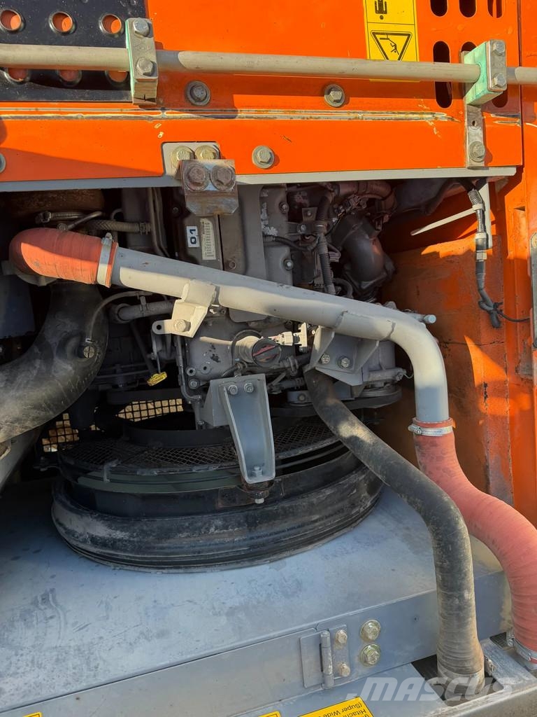 Hitachi ZX180LCN-5B Bagri goseničarji