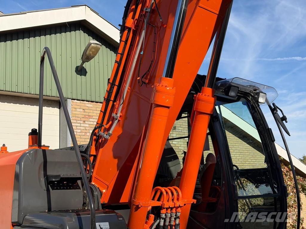 Hitachi ZX180LCN-5B Bagri goseničarji