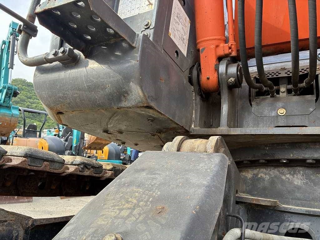Hitachi HITACHI ZX135US‑3 Bageri gusjeničari