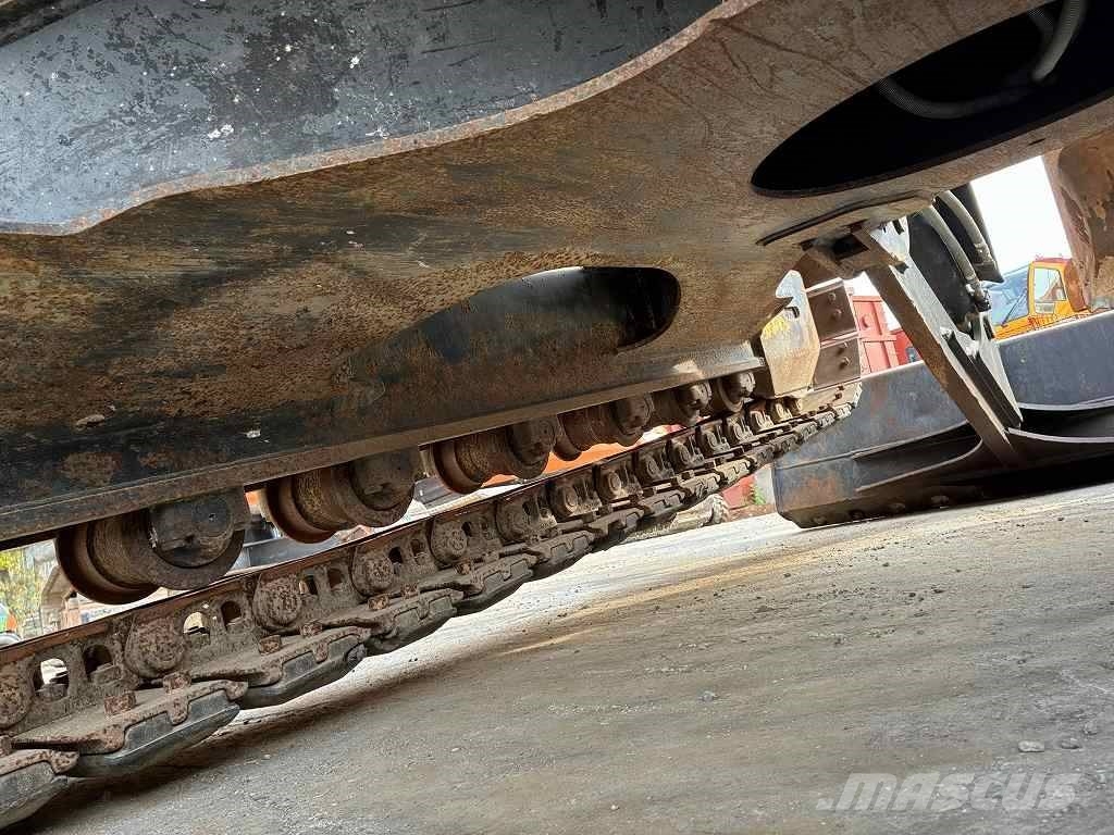 Hitachi HITACHI ZX135US‑3 Bageri gusjeničari