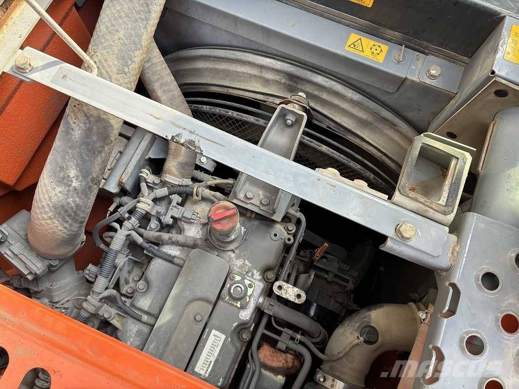 Hitachi HITACHI ZX135US‑3 Bageri gusjeničari