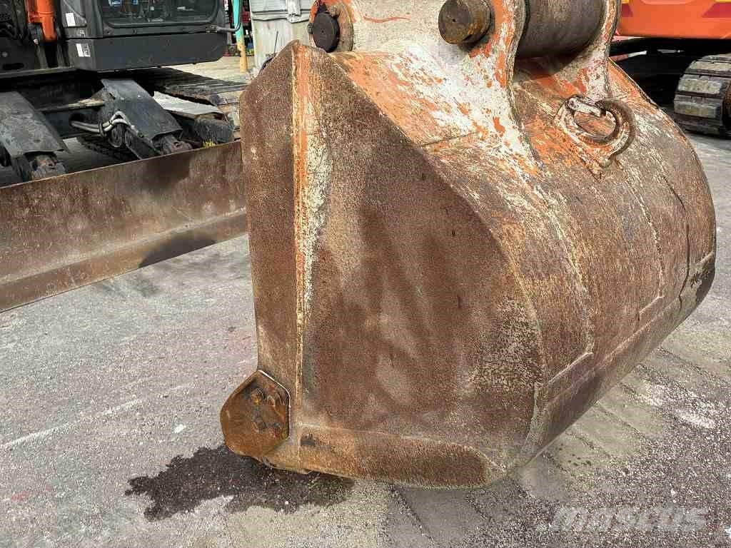 Hitachi HITACHI ZX135US‑3 Bageri gusjeničari