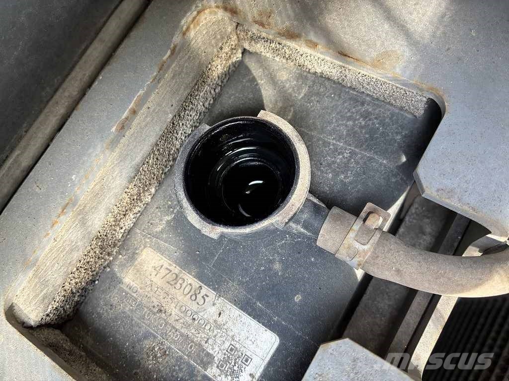 Hitachi HITACHI ZX135US‑3 Bageri gusjeničari